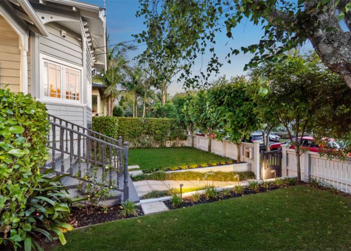  at 12 Mount Pleasant Road, Mount Eden, Auckland