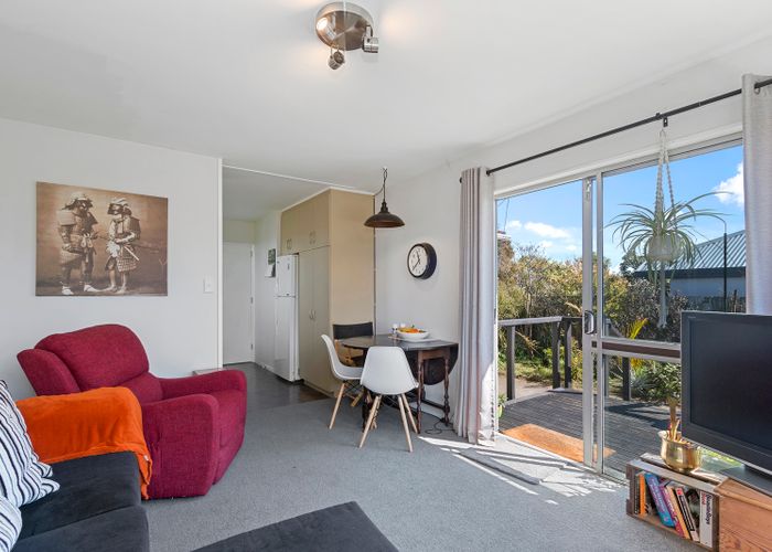  at 2/207 Estuary Road, South New Brighton, Christchurch