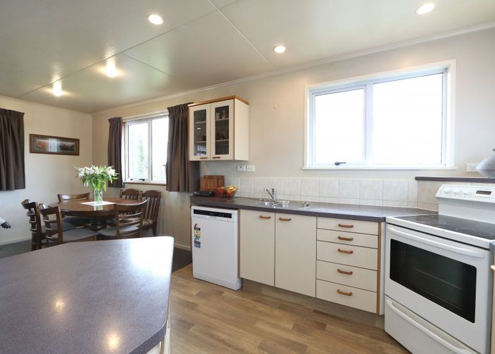  at 33 Folkestone Drive, Flaxmere, Hastings