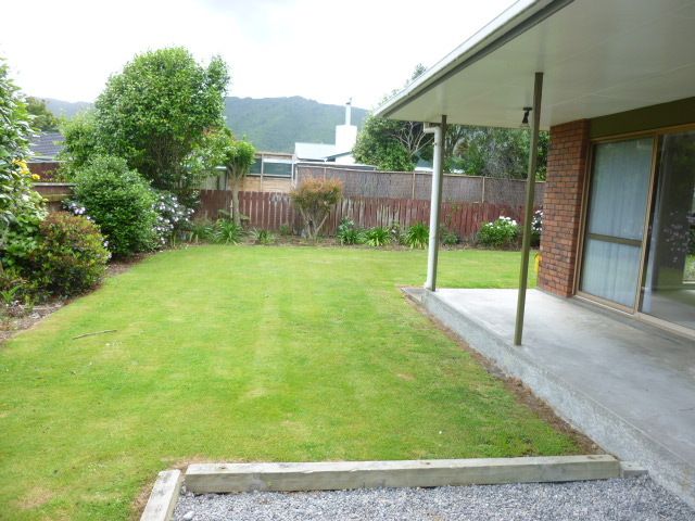  at 0 , Waikanae