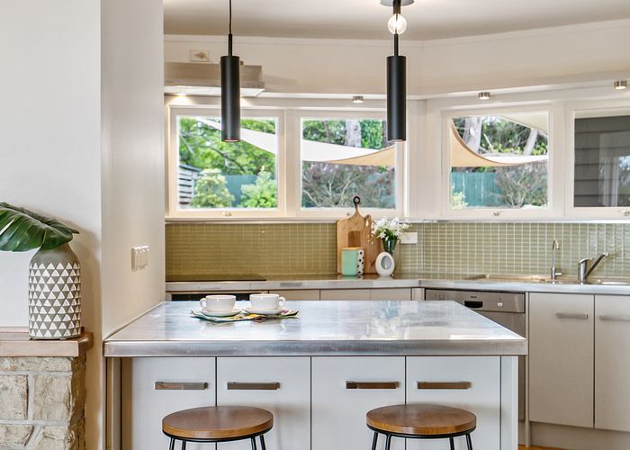  at 36 Sunnyhaven Avenue, Beach Haven, Auckland