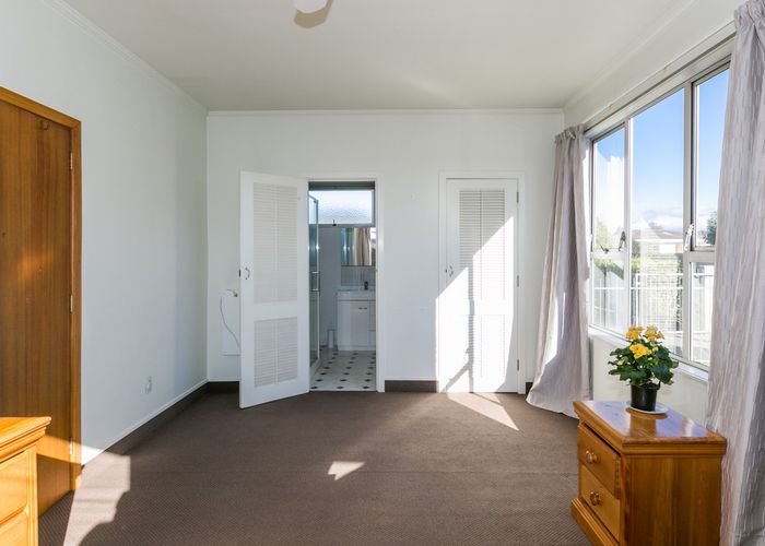  at 816 Saint Aubyn Street West, Saint Leonards, Hastings