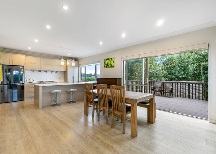  at 15 Steamer Road, Silverdale, Silverdale