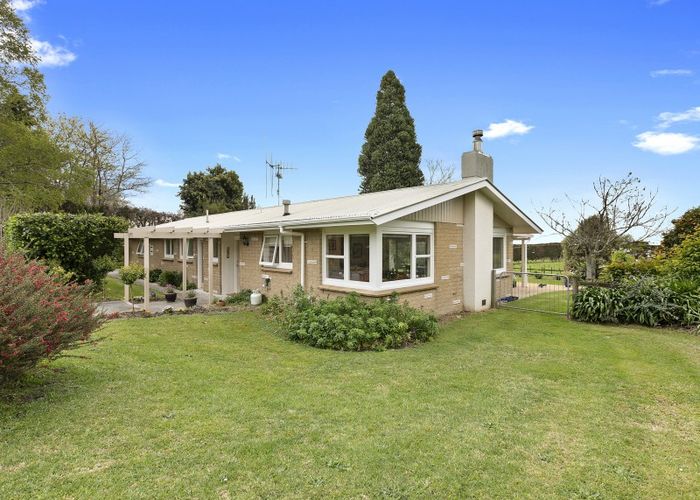  at 19 Edward Avenue, Pyes Pa, Tauranga