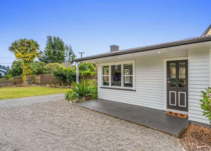  at 189 Te Moana Road, Waikanae