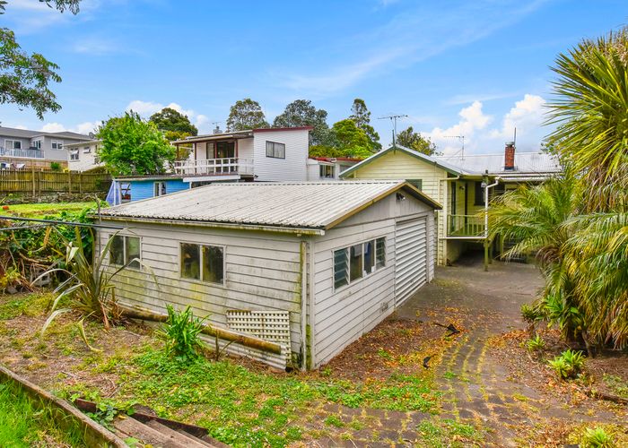  at 29 Terry Street, Blockhouse Bay, Auckland