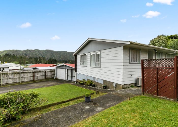 at 1/37 STOCKDALE ST, Wainuiomata, Lower Hutt