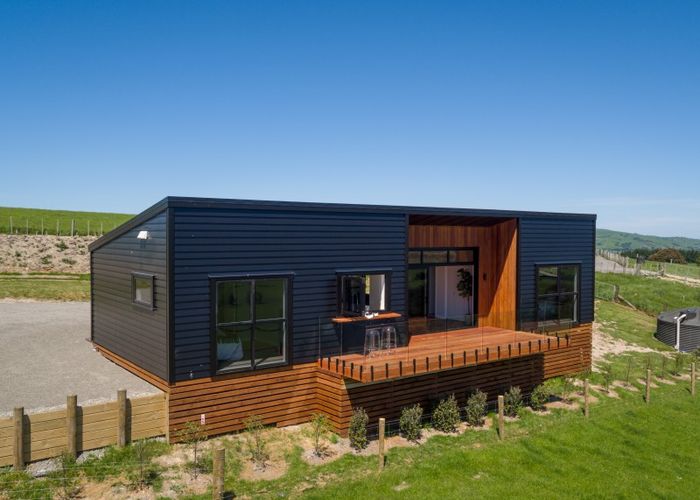  at 4 Airstrip Ridge, Parkvale