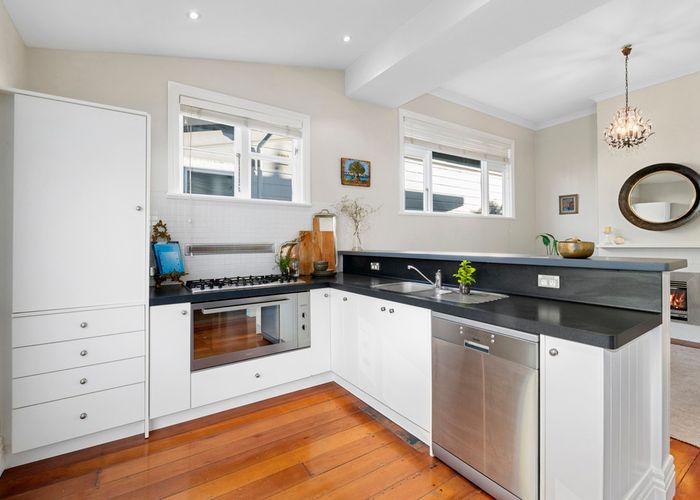  at 422 Jackson Street, Petone, Lower Hutt