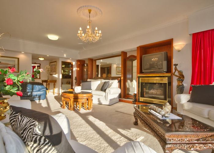  at 11 Balmoral Drive, Kelvin Heights, Queenstown