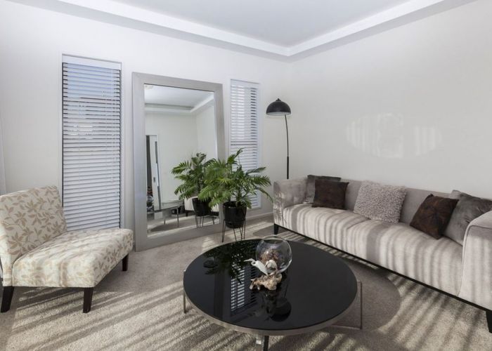  at 166 Penruddock Rise, Westmorland, Christchurch