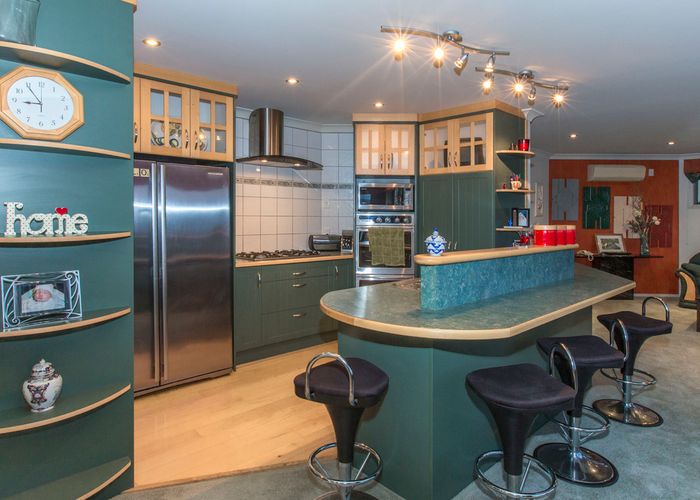  at 9 Garrett Place, Riverstone Terraces, Upper Hutt