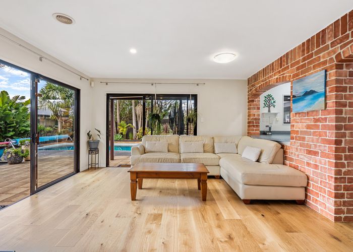  at 12 Four Trees, Cockle Bay, Auckland