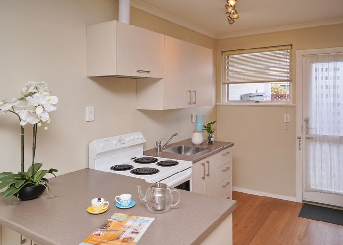  at 2/33 Eastling Street, Bishopdale, Christchurch