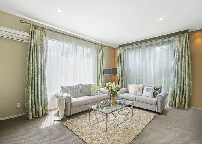  at 2 Hawkdun Drive, Flat Bush, Auckland