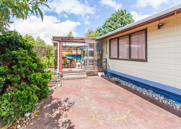  at 39 Fitzherbert Avenue, West Harbour, Auckland