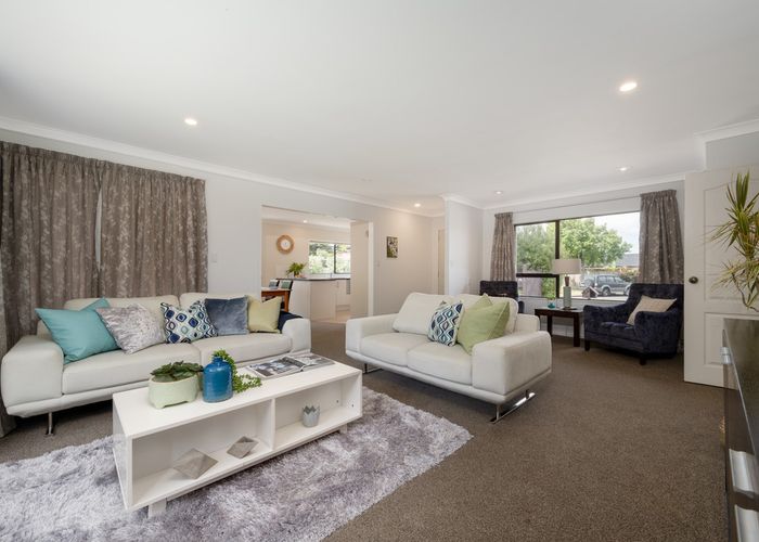  at 1/20 Seneca Court, Golflands, Auckland
