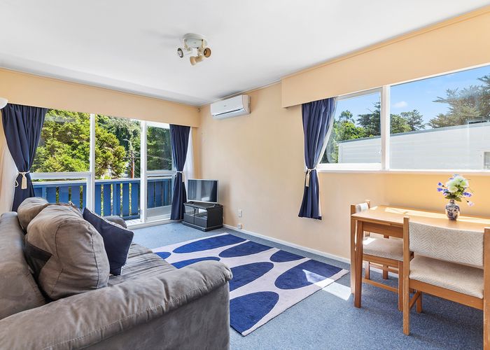  at 1/124 Middleton Road, Churton Park, Wellington