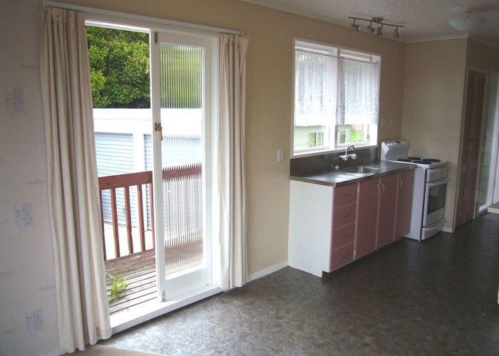  at 30 Fitzherbert Avenue, West Harbour, Auckland
