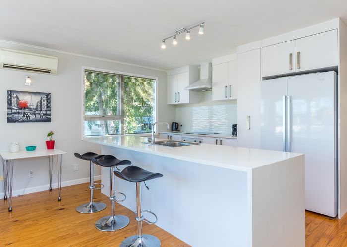  at 79 Glamorgan Drive, Torbay, Auckland