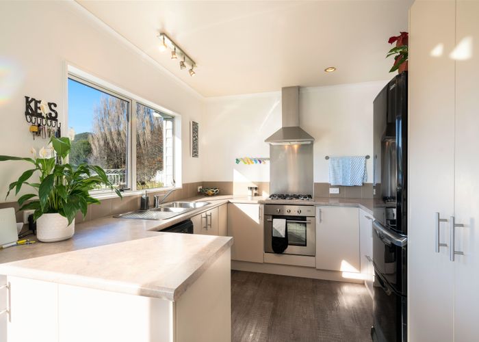  at 7 Hanson Street, Portobello, Dunedin