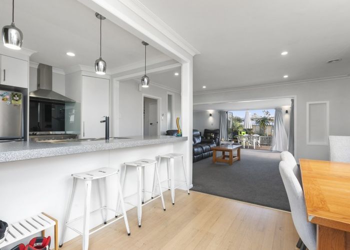  at 13 Bristol Avenue, Brookfield, Tauranga