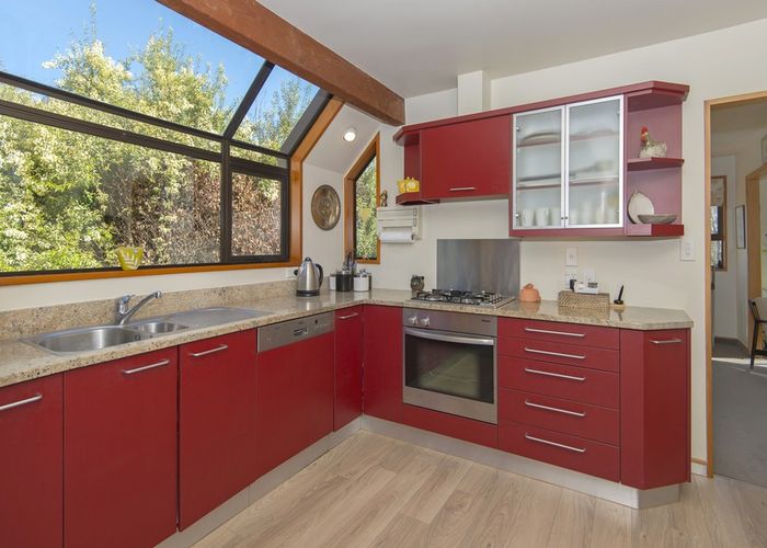  at 5 Shalamar Drive, Cashmere, Christchurch