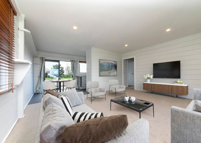  at 153 Victory Road, Laingholm, Auckland