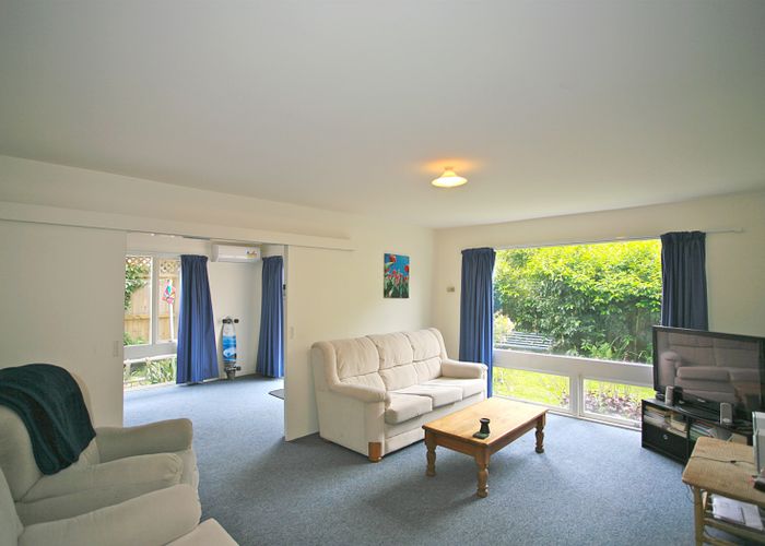  at 2/89D Fendalton Road, Fendalton, Christchurch