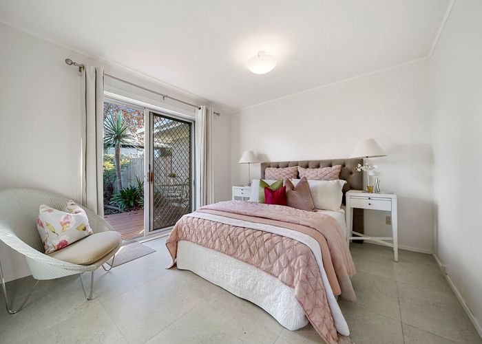  at 5/77 Wellington Street, Howick, Auckland