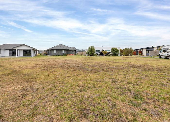  at 15 Waitemata Drive, One Tree Point