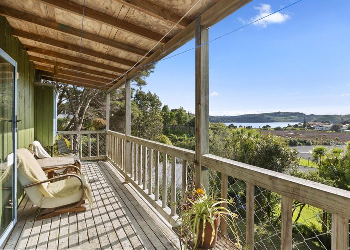  at 44 Cross Street, Raglan