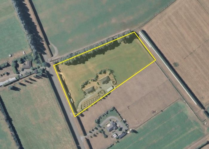  at 84 Winslow Westerfield Road, Winslow, Ashburton