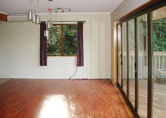  at 755 Scenic Drive, Henderson Valley, Auckland