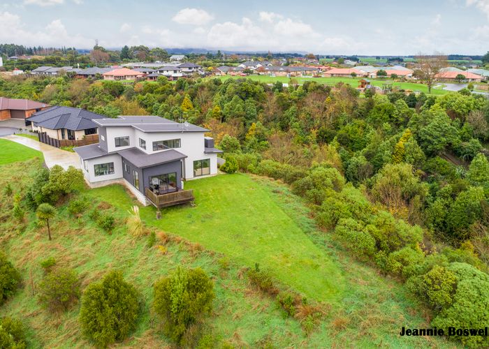  at 26 Silkwood Place, Fitzherbert, Palmerston North