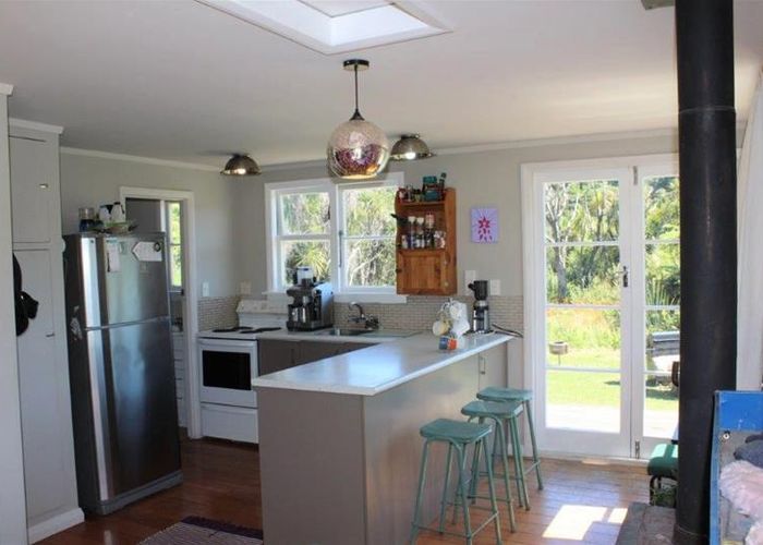  at 176 Wharariki Road, Puponga
