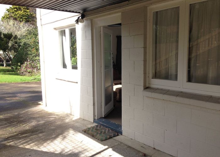  at 9 Stottholm Road, Titirangi, Auckland