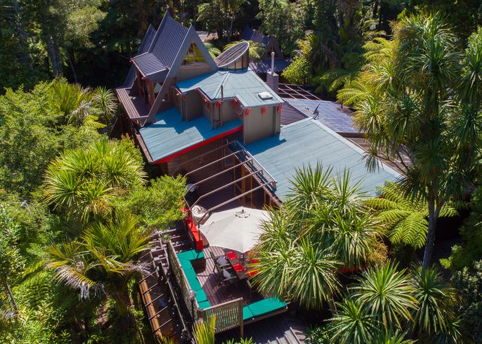  at 12 Taraire RD, Titirangi, Waitakere
