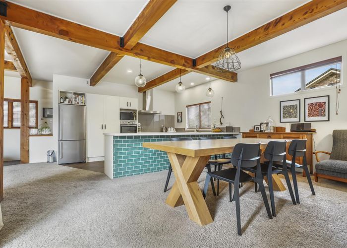  at 10 Palm Grove Drive, Western Heights, Hamilton