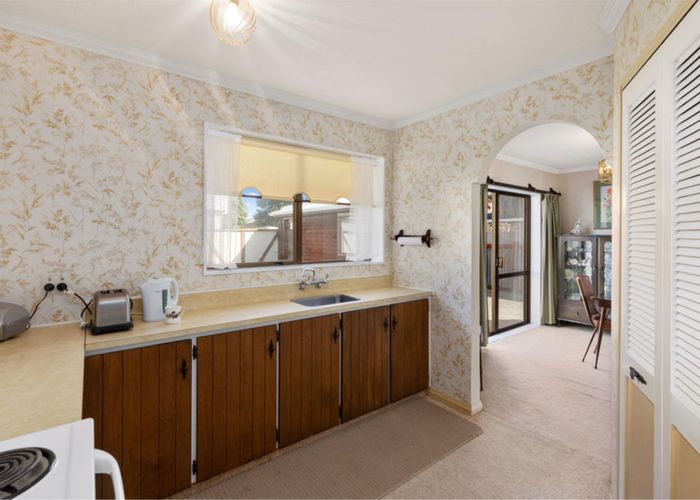  at 47A Whites Line West, Woburn, Lower Hutt