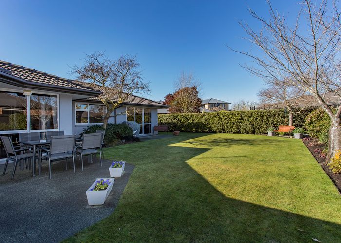  at 90 Rothesay Road, Parklands, Christchurch