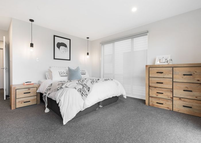  at 8 Hakaro Way, Takanini