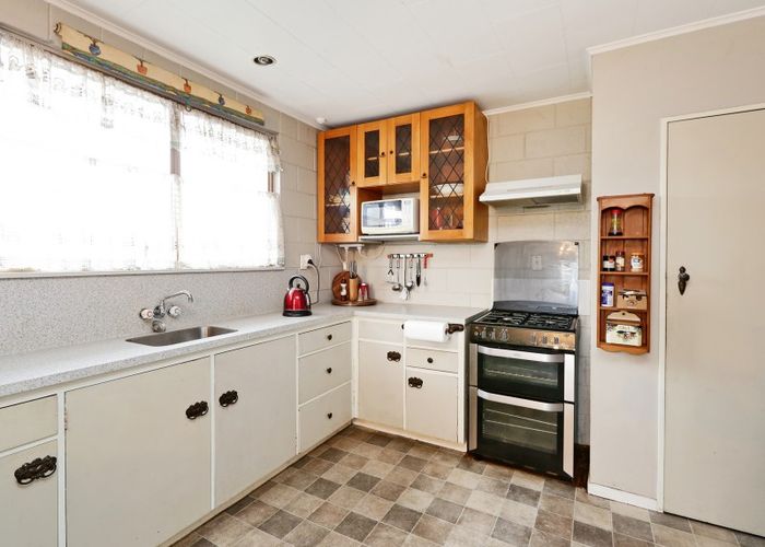  at 9 Sunderland Drive, Flaxmere, Hastings