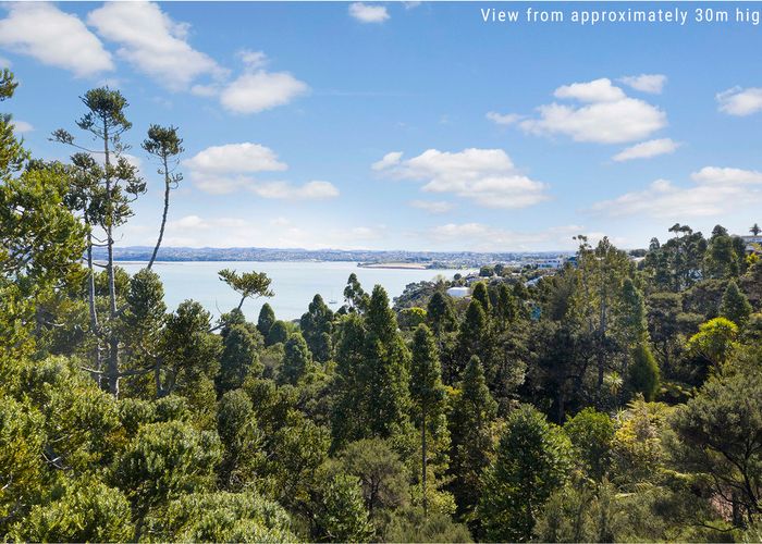  at 108 Hadfield Street, Beach Haven, Auckland