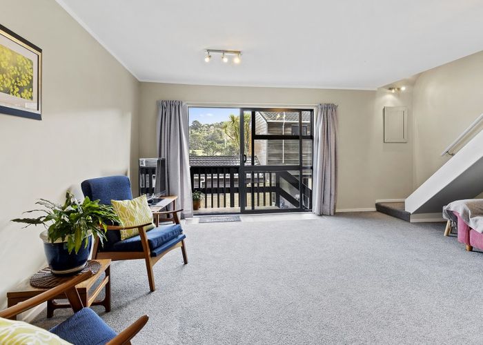  at 17/55 Hamilton Road, Hataitai, Wellington