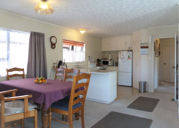  at 404 Park Road South, Akina, Hastings