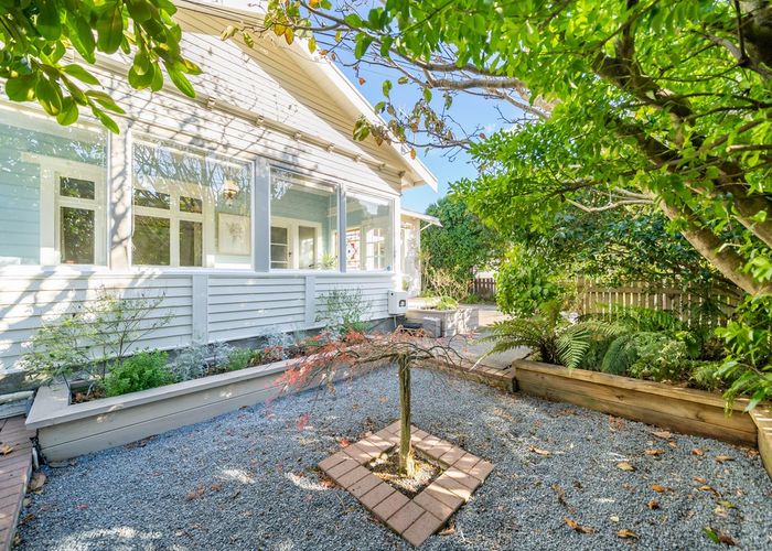  at 8 Hume Street, Alicetown, Lower Hutt