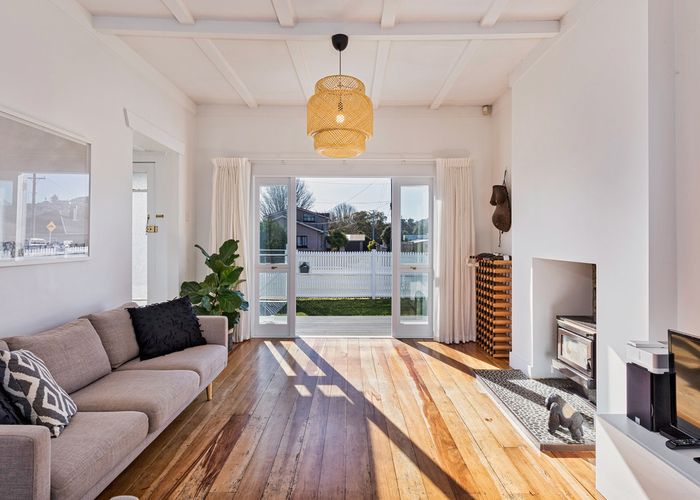  at 25 Ennismore Road, Mount Albert, Auckland