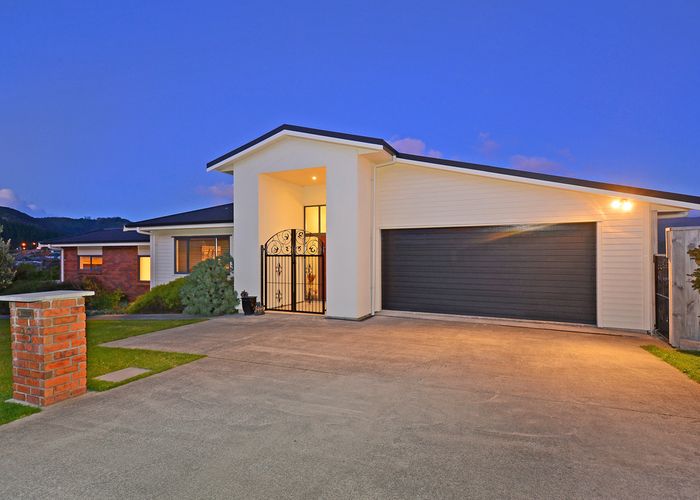  at 25 Riverstone Drive, Riverstone Terraces, Upper Hutt