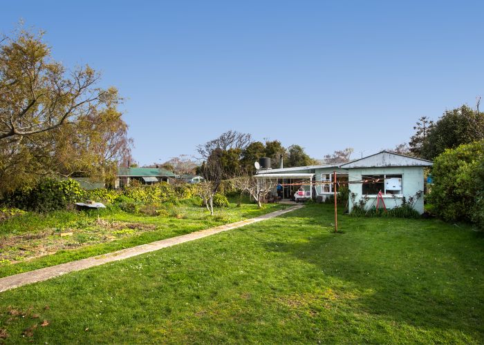  at 1428 Coast Road, Karitane